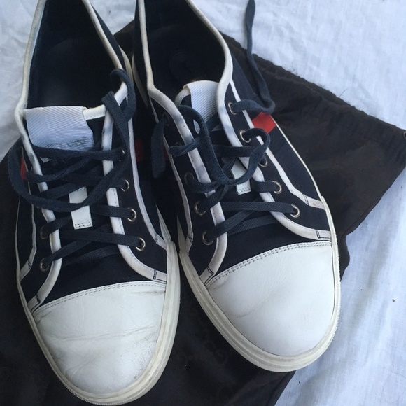 Gucci Ace Low Top Sneakers - Picture 2 of 16
